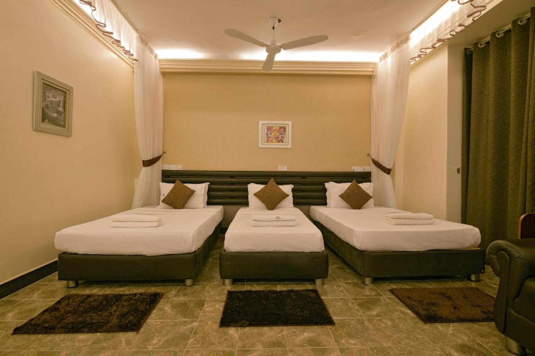 Hoima Buffalo Hotel & Business Hub Ltd 外观 照片