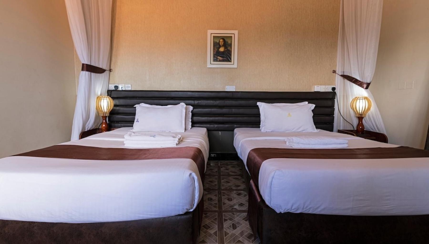 Hoima Buffalo Hotel & Business Hub Ltd 外观 照片