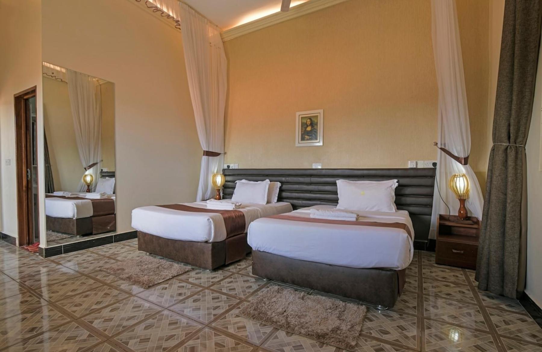Hoima Buffalo Hotel & Business Hub Ltd 外观 照片