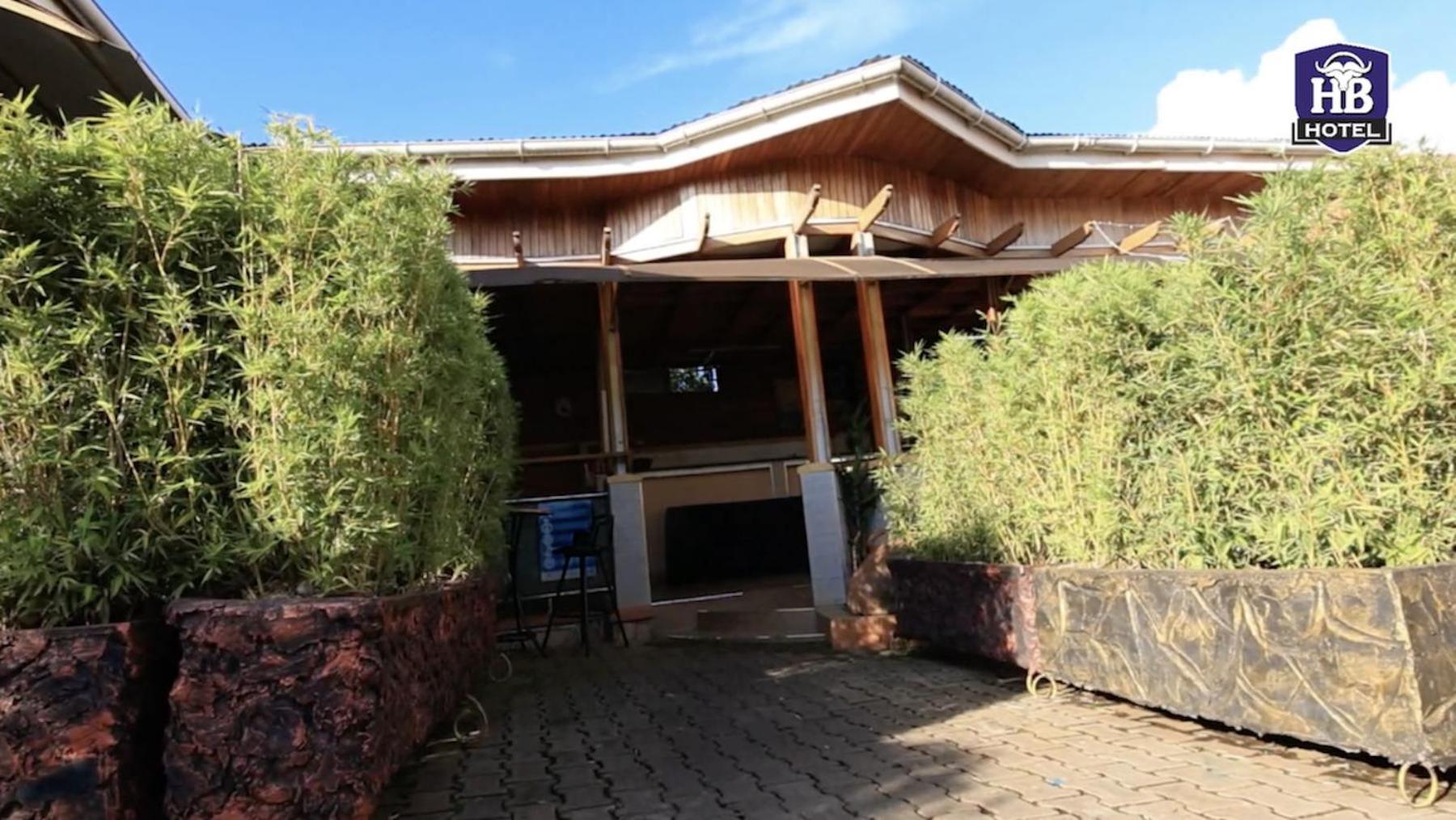 Hoima Buffalo Hotel & Business Hub Ltd 外观 照片